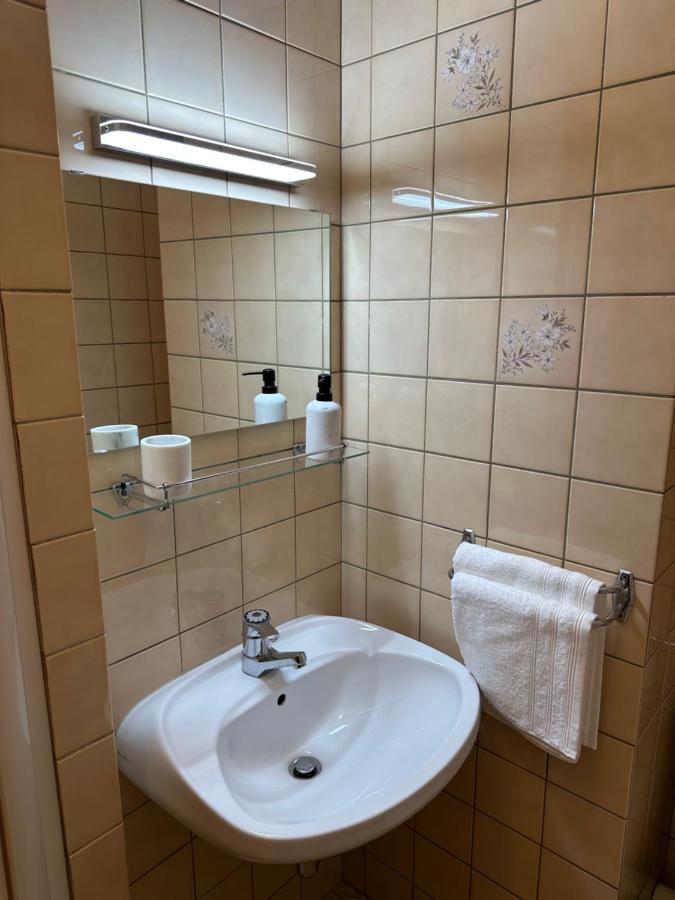 Bed and Breakfast Au Wachtfels Obersteinbach Экстерьер фото